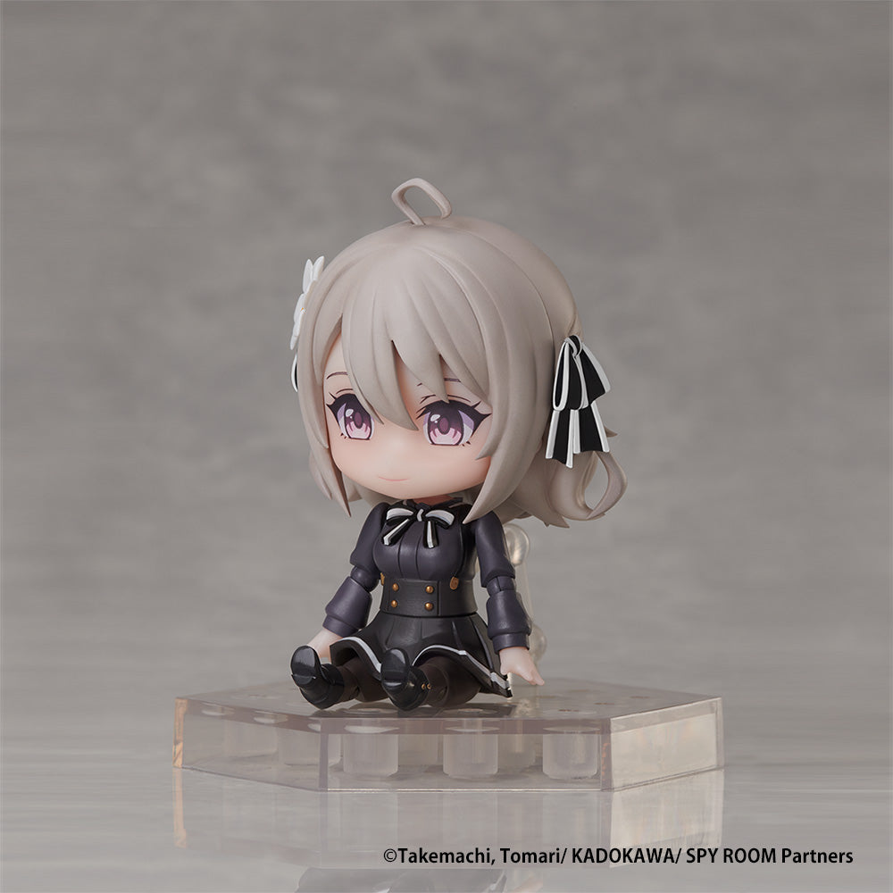 DFORM+ SPY ROOM Lily Deforme Actionfigur – BALD ERHÄLTLICH