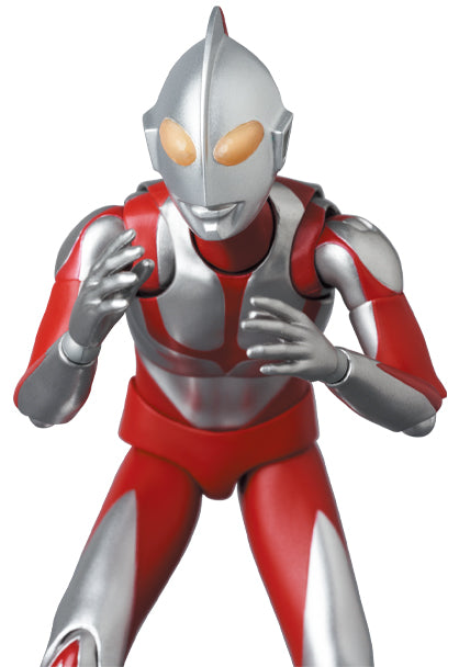 MAFEX Ultraman (DX Ver.) – BALD ERHÄLTLICH