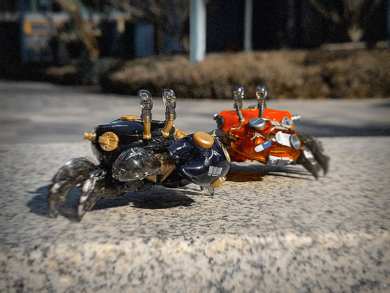 AQUACULTURE TANK 007: Fiddler Crab (Gold Black) - COMING SOON
