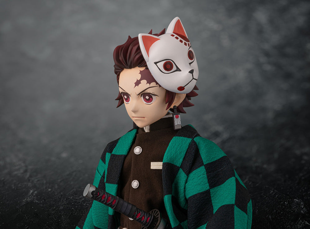Demon Slayer: Kimetsu no Yaiba Tanjiro Kamado 1/6 Scale Action Figure - COMING SOON