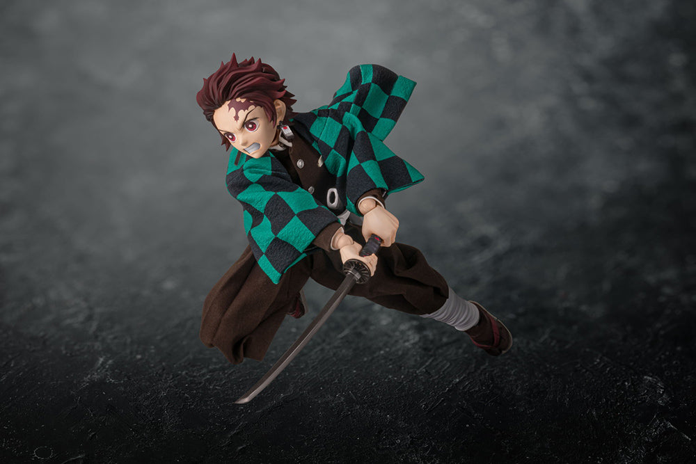 Demon Slayer: Kimetsu no Yaiba Tanjiro Kamado 1/6 Scale Action Figure - COMING SOON