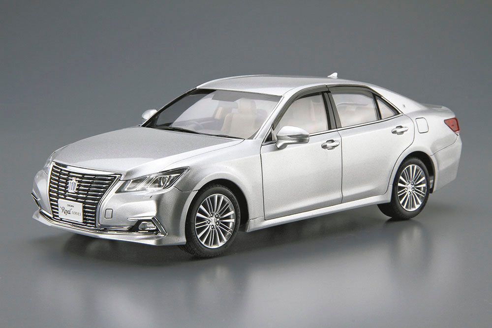 1/24 TOYOTA GRS210/AWS210 CROWN ROYALSALOON '15 Model Kit
