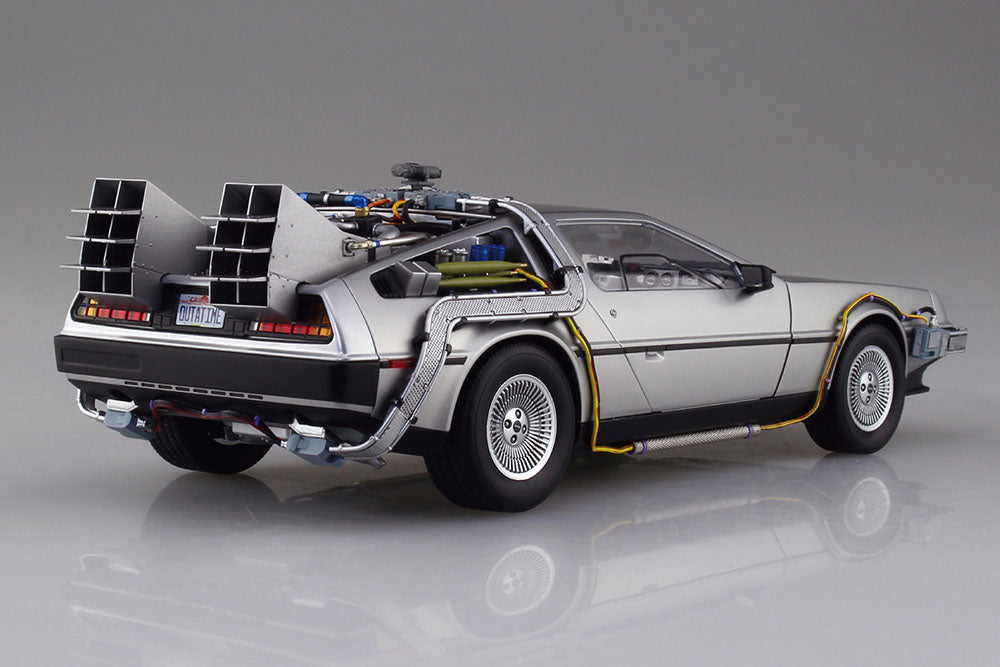 1/24 Time Machine from BACK TO THE FUTURE Part I Model Kit