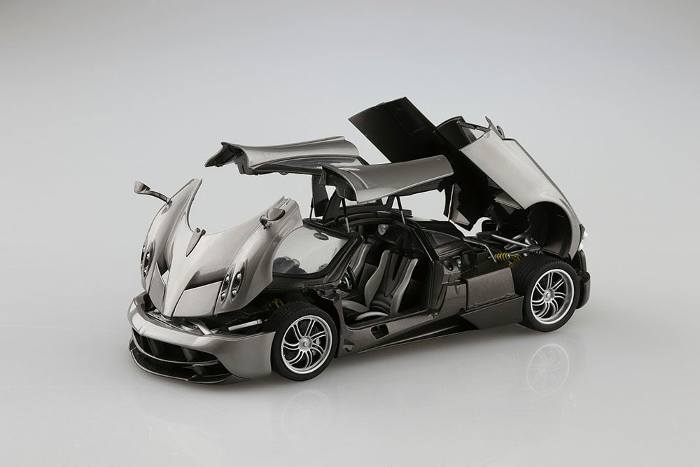 1/24 '12 PAGANI HUAYRA Model Kit