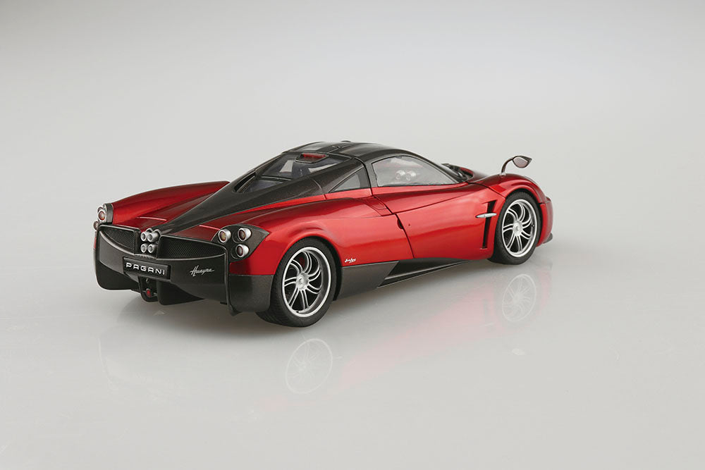 1/24 '12 PAGANI HUAYRA Model Kit