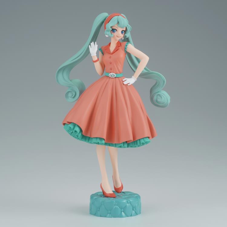 Vocaloid World Journey Vol.1 Hatsune Miku Figure