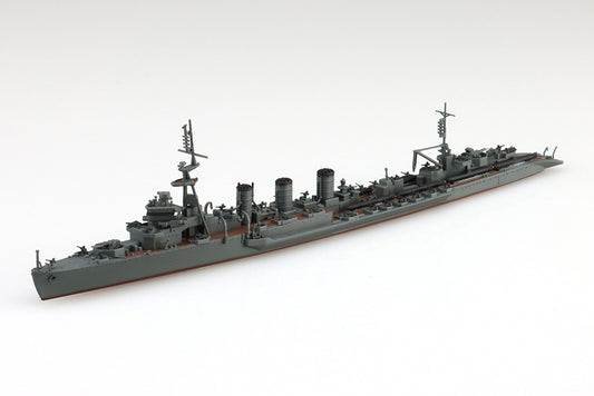 1/700 JAPANESE NAVY LIGHT CRUISER KITAKAMI Model Kit
