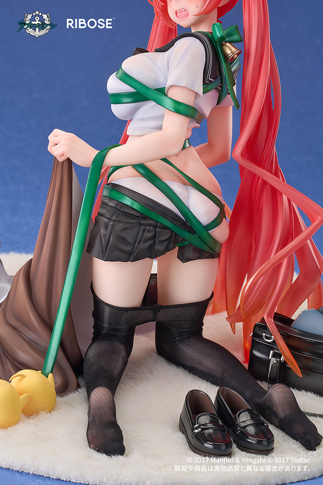 Azur Lane Honolulu Manjuu Mischief Ver. Figure