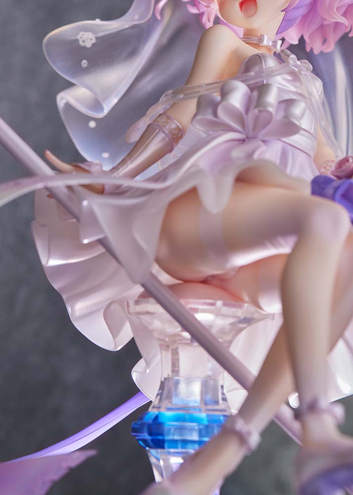 Azur Lane Javelin - Blissful Purity - Figure