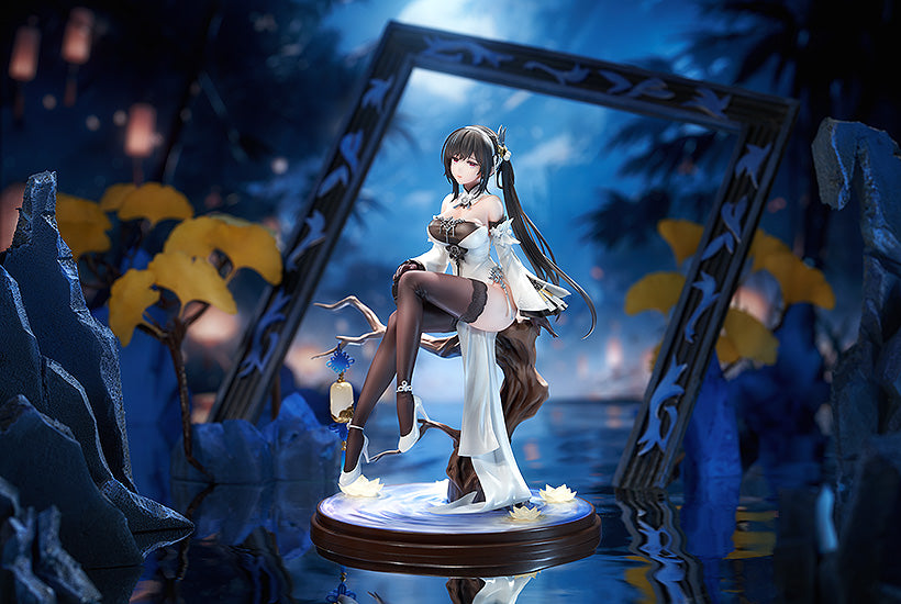 Azur Lane Chen Hai Statue