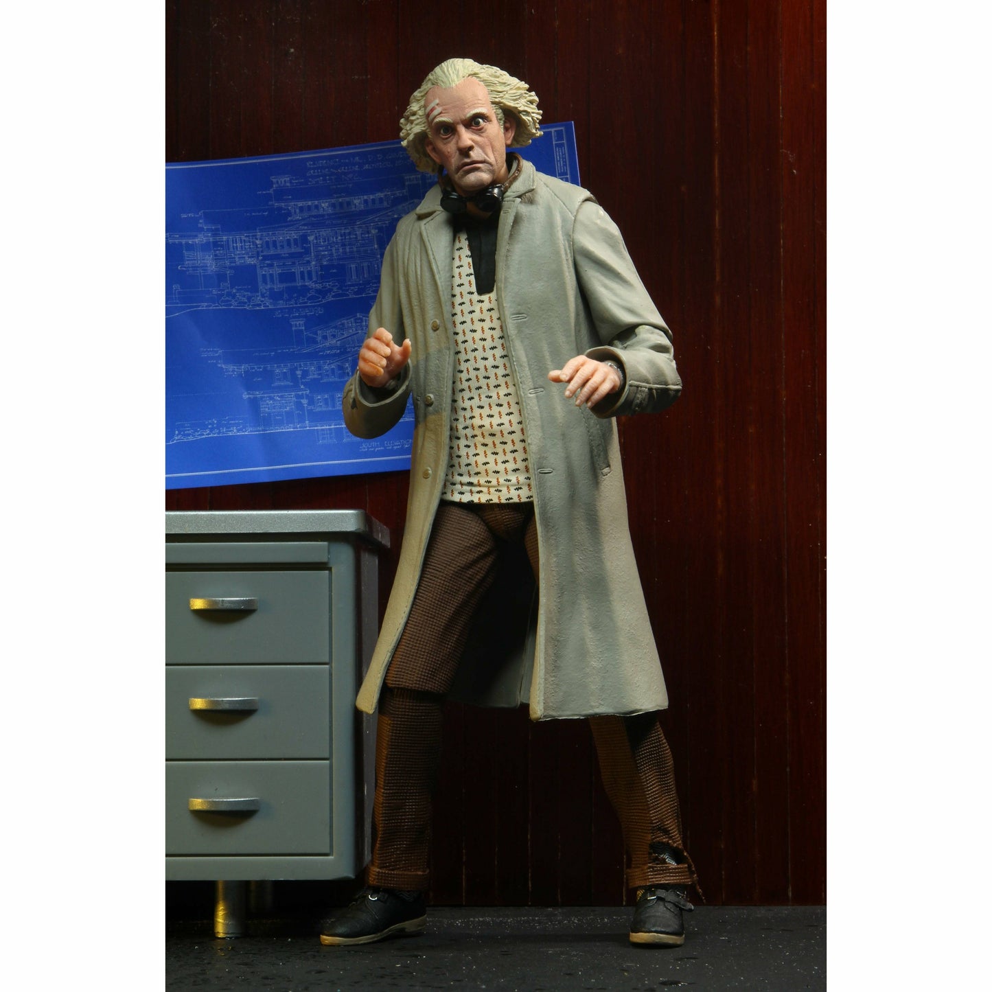 NECA Zurück in die Zukunft Actionfigur im 7-Zoll-Maßstab – Ultimate Doc Brown (1955)