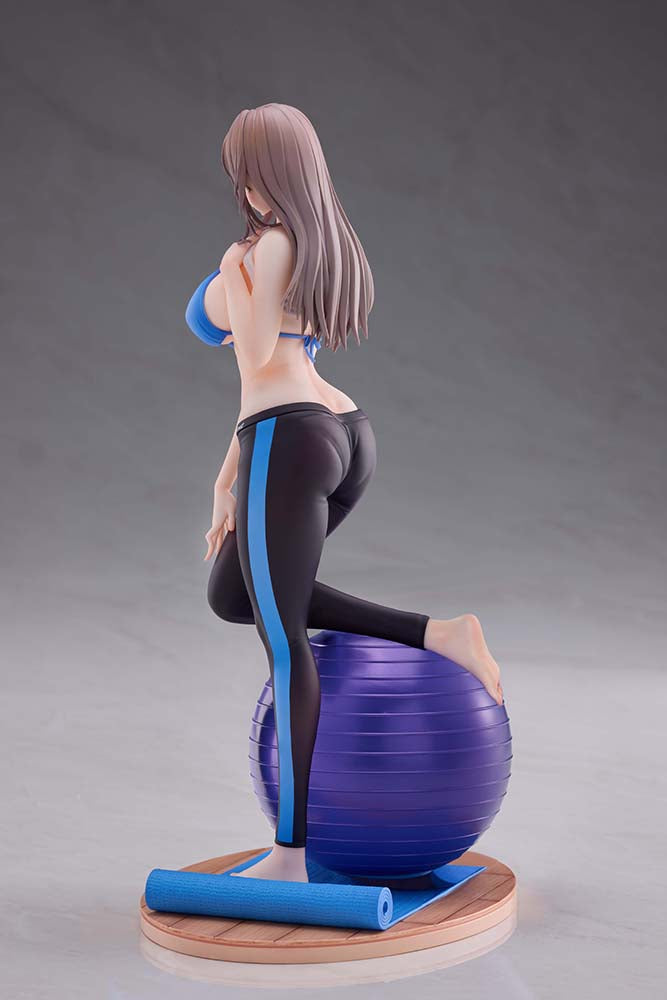 Exercise Girl Aoi Statue