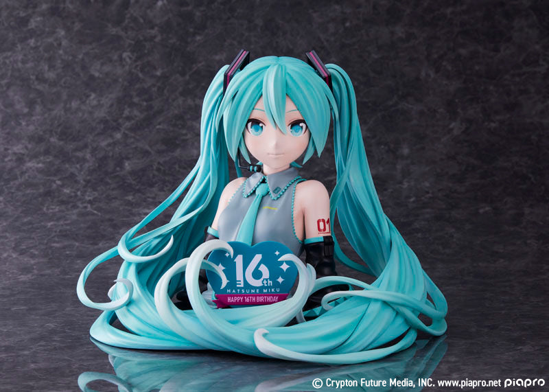 Amazon.com: SEGA - Luminasta - Hatsune Miku 16th Anniversary