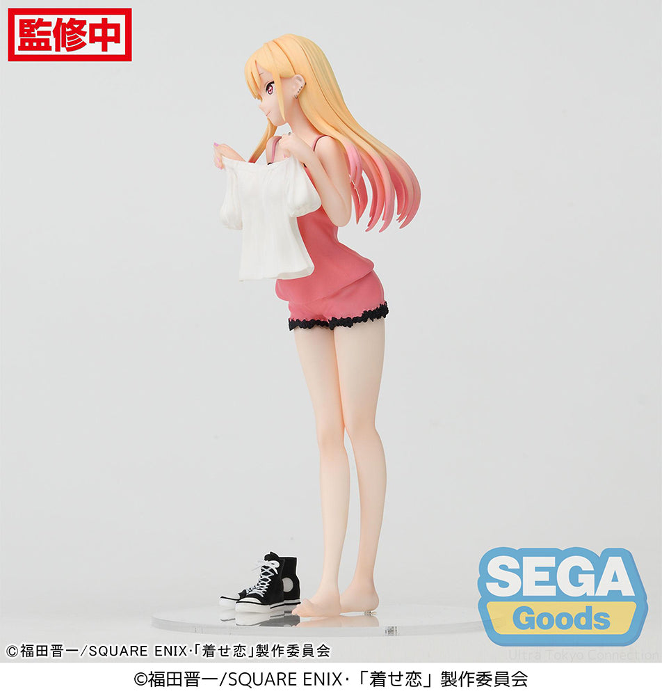 My Dress-Up Darling Marin Kitagawa Trying On Figure