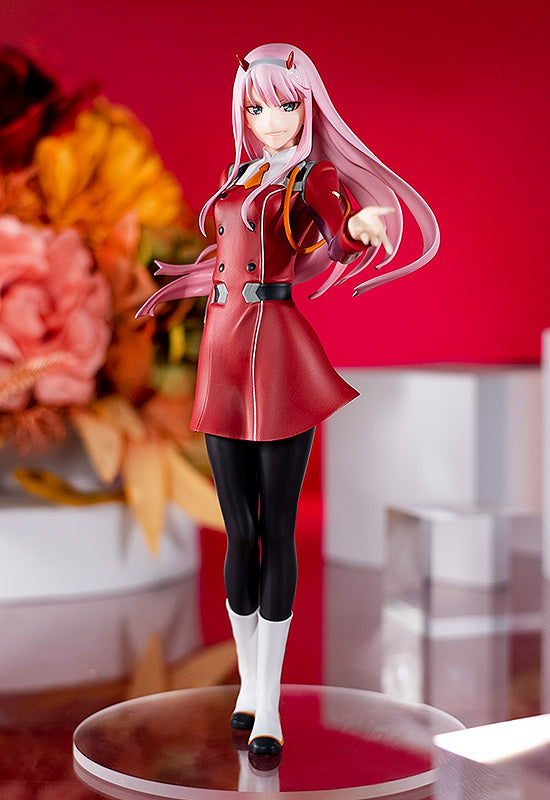 DARLING in the FRANXX - Zero Two POP UP PARADE Figure