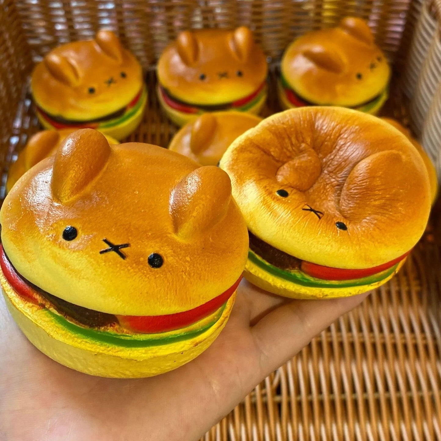 Hamburger-Bär-Quetschspielzeug