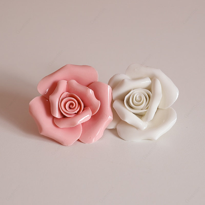 Rosa Blumen-Tischlampe