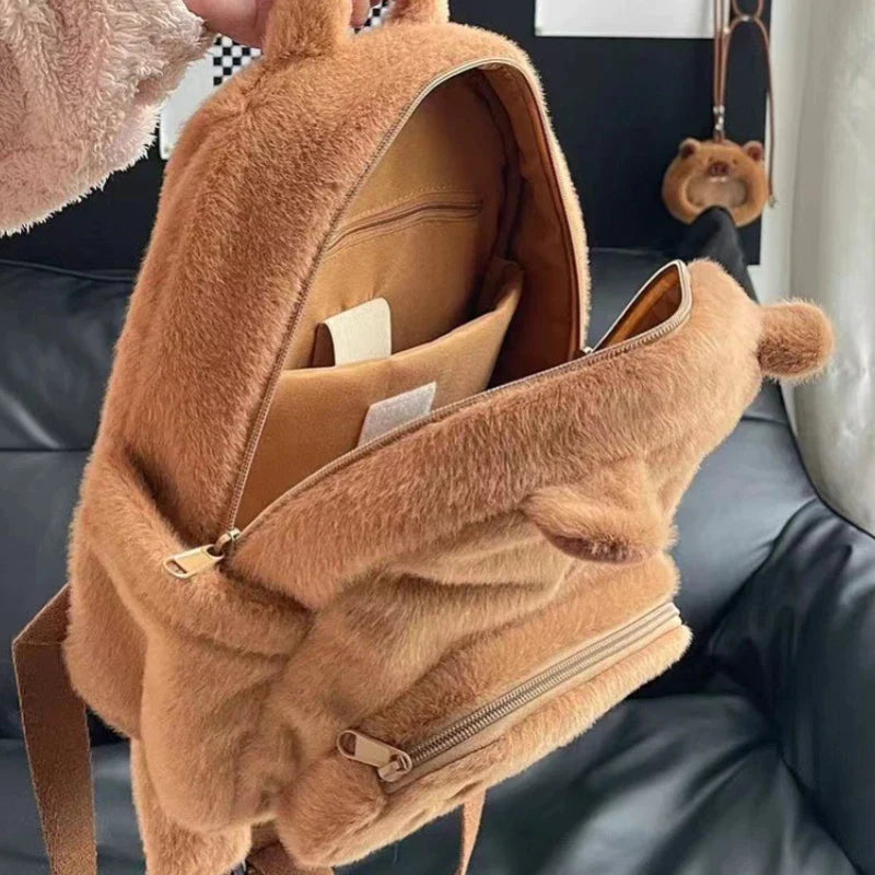 Kleiner Capybara-Plüschrucksack