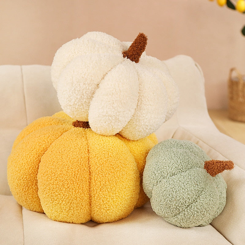 Herbstliche Kürbis-Plüschtiere