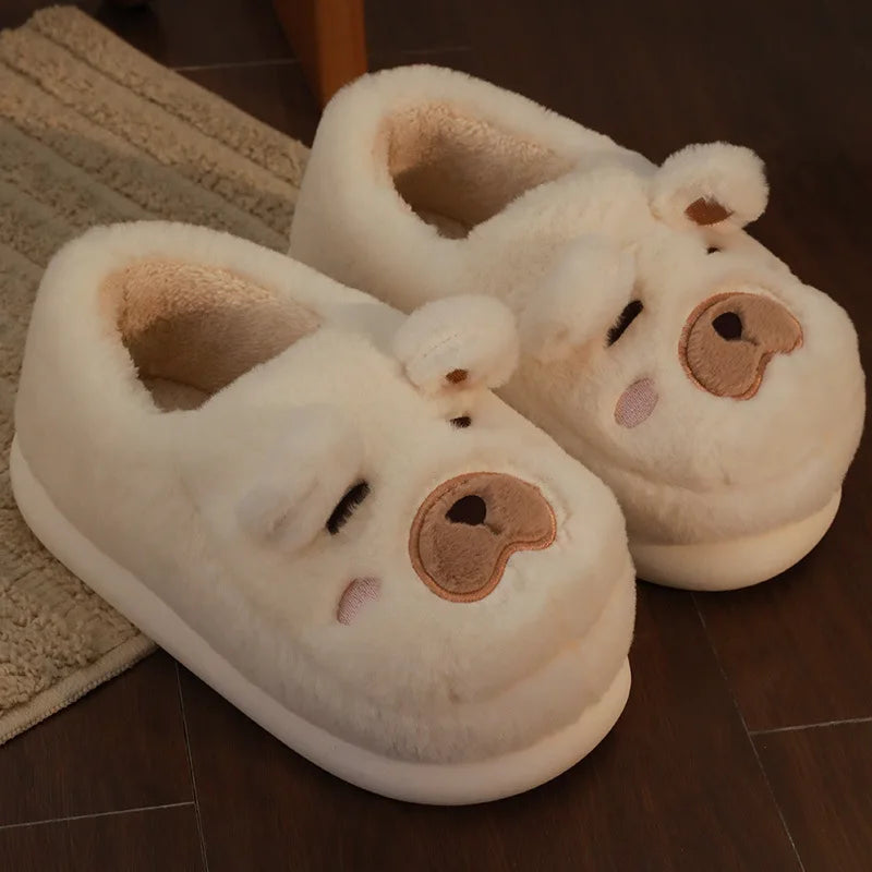 Flauschige Teddybär-Hausschuhe