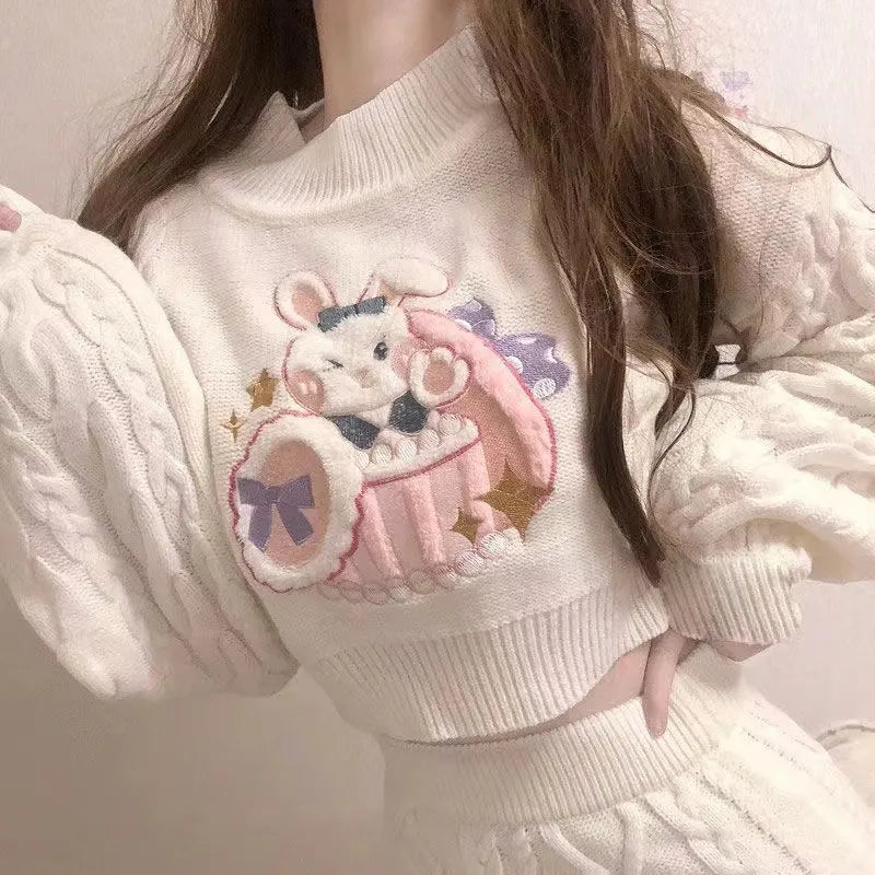 Besticktes Häschen-Strickpullover-Outfit