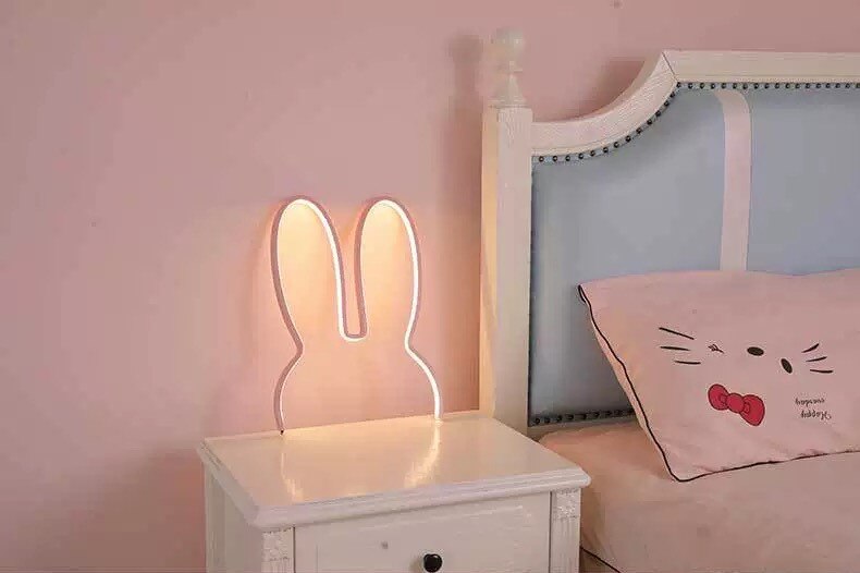 Hase LED-Wandleuchte