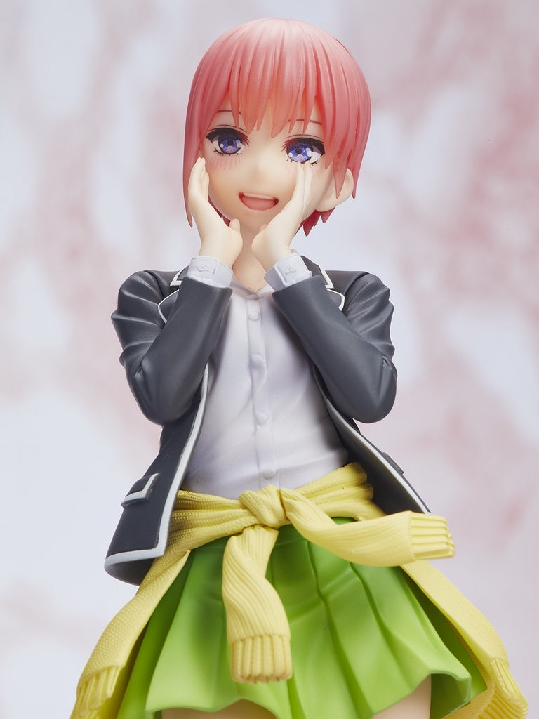The Quintessential Quintuplets - Ichika Nakano Coreful Prize Figure (Uniform Ver.)