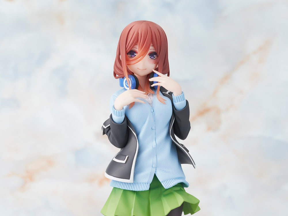 The Quintessential Quintuplets - Coreful Figure Nakano Miku ~Uniform ver~ Prize Figure
