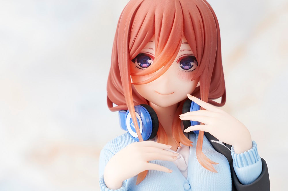 The Quintessential Quintuplets - Coreful Figure Nakano Miku ~Uniform ver~ Prize Figure