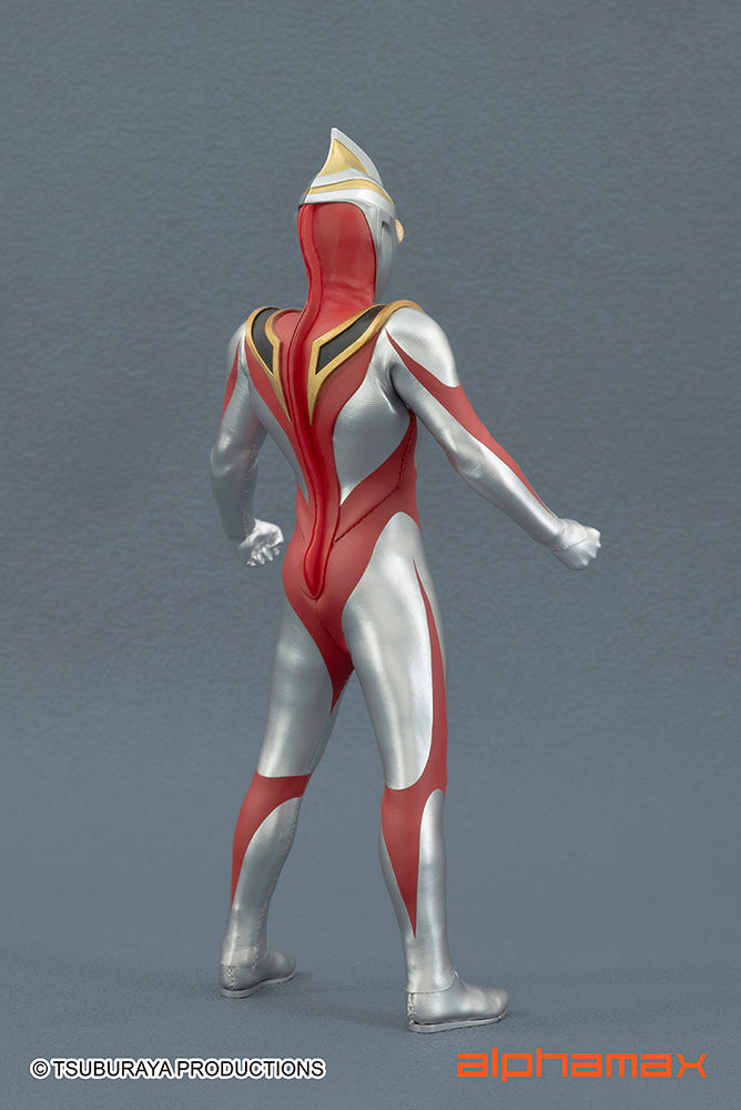 Ultraman Gaia Figure