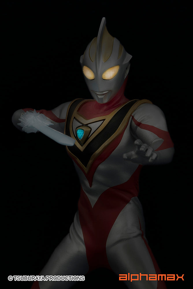 Ultraman Gaia Figure