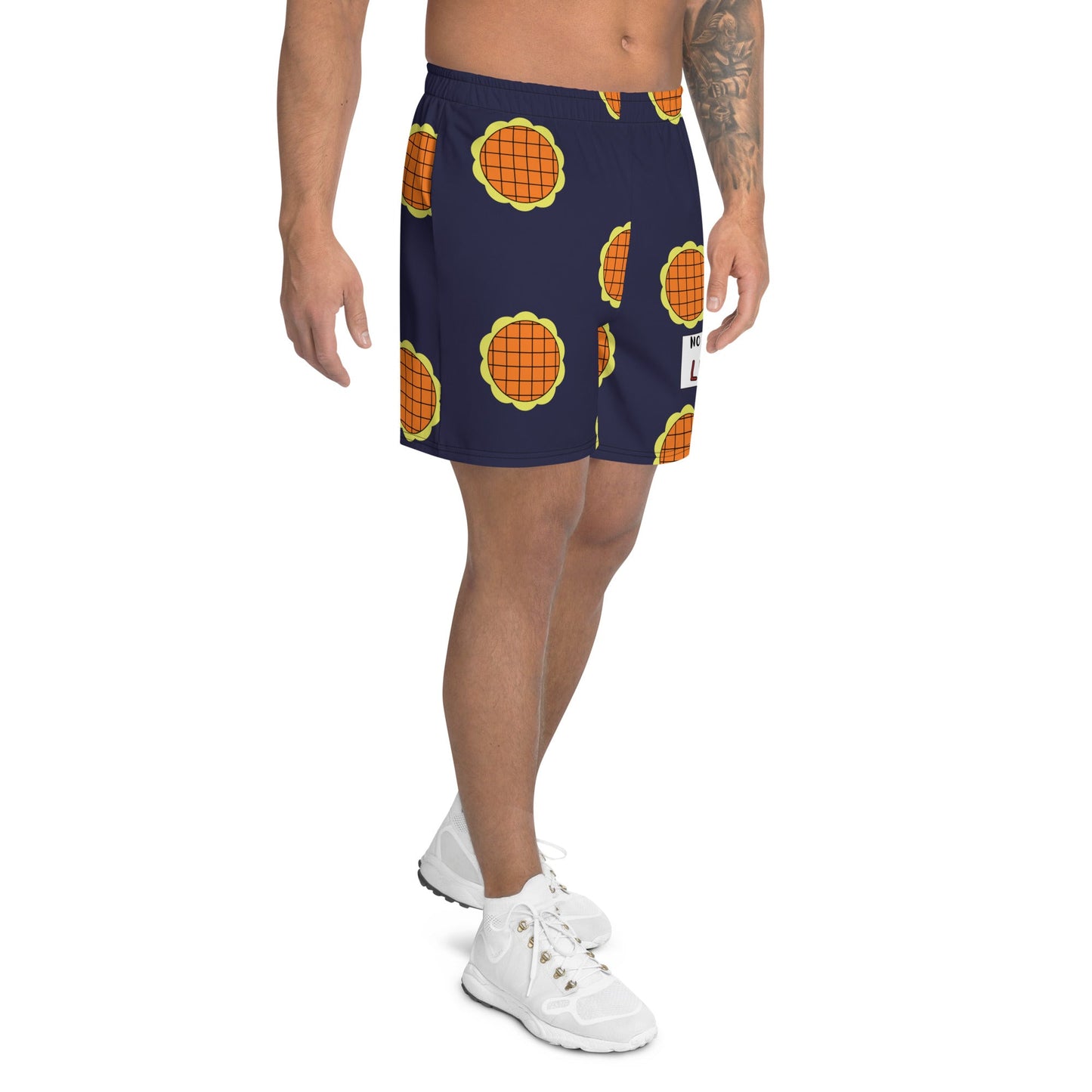 Lucy Ruffy recycelte Sportshorts