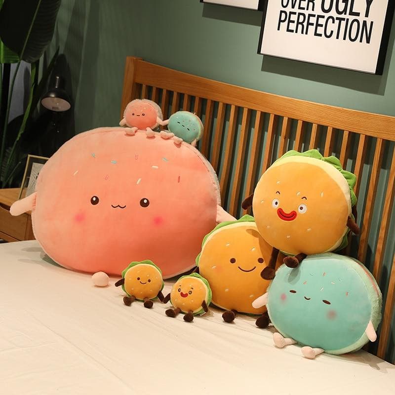 Gigantische Plumpy-Hamburger-Kun- und Macaroon-Chan-Plüschtier-Sammlung