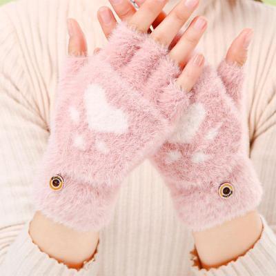 Handschuhe mit Tierpfoten