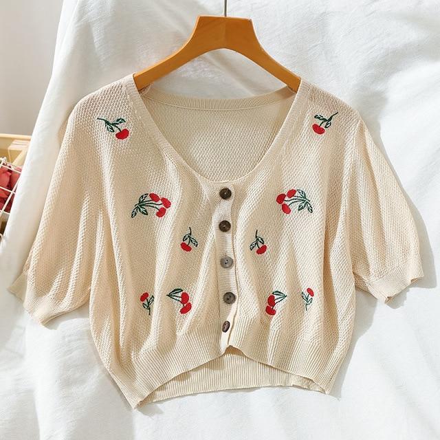 Gestrickter Crop-Cardigan mit Blumenmuster