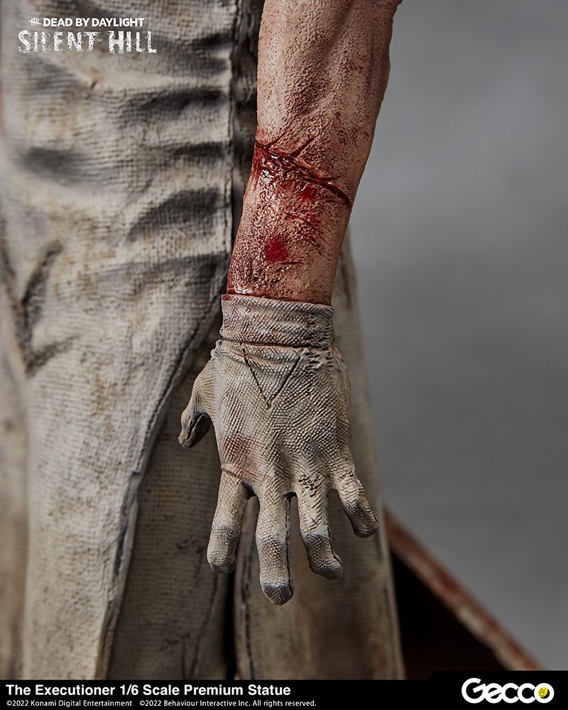 SILENT HILL x Dead by Daylight, The Executioner 1/6 Scale Premium Statue Figure
