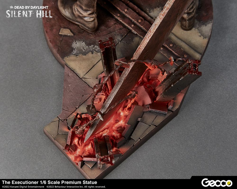 SILENT HILL x Dead by Daylight, The Executioner 1/6 Scale Premium Statue Figure
