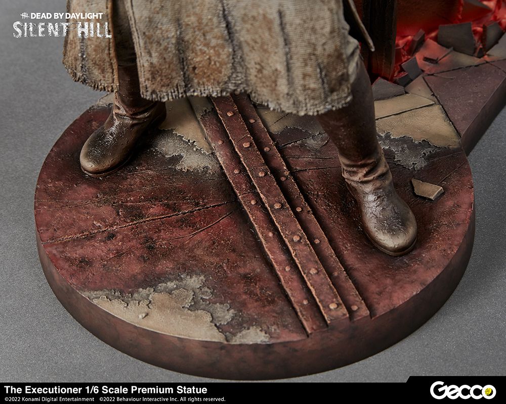 SILENT HILL x Dead by Daylight, The Executioner 1/6 Scale Premium Statue Figure