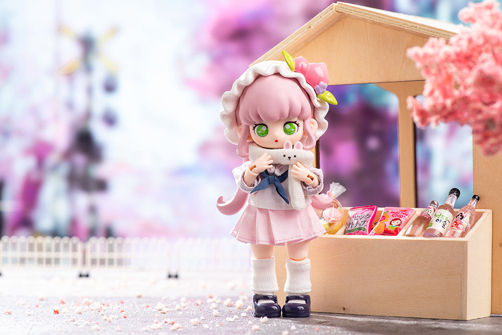 SIMONTOYS TEENNAR SERIES TRADING DOLL - COMING SOON
