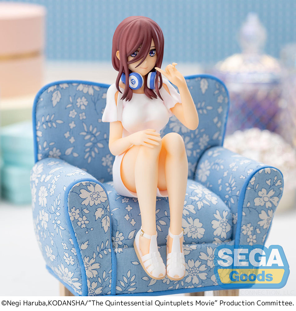 Die Quintessential Quintuplets Movie PM Sitzende Figur „Miku Nakano“ – BALD ERHÄLTLICH