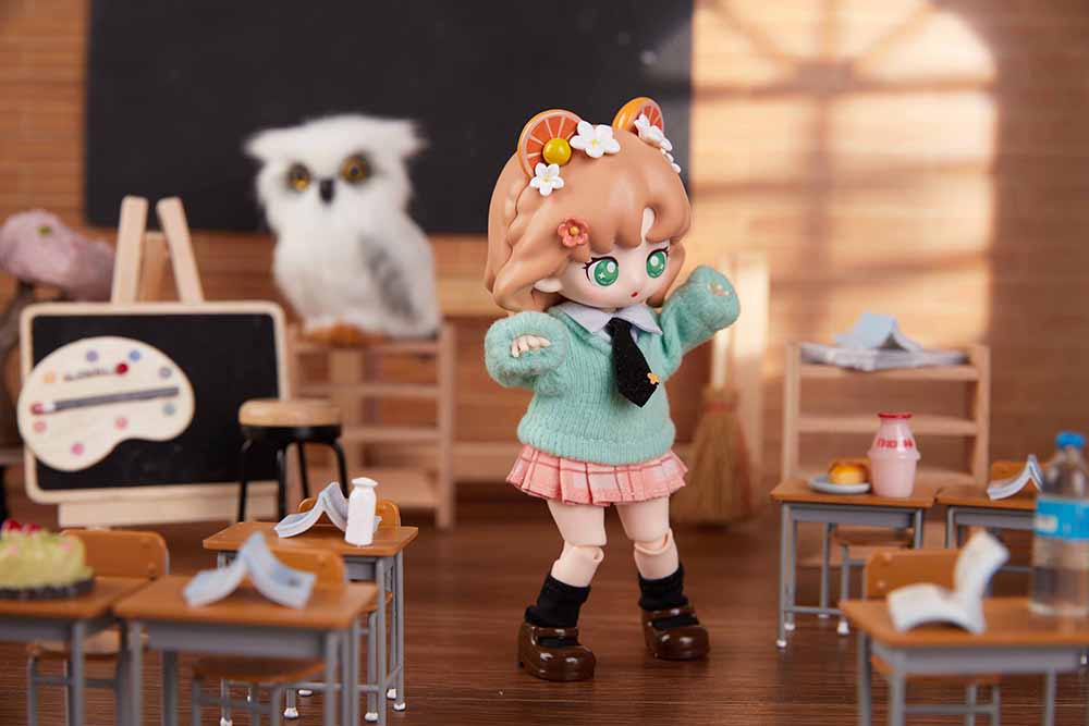 SIMONTOYS TEENNAR SERIES TRADING DOLL - COMING SOON