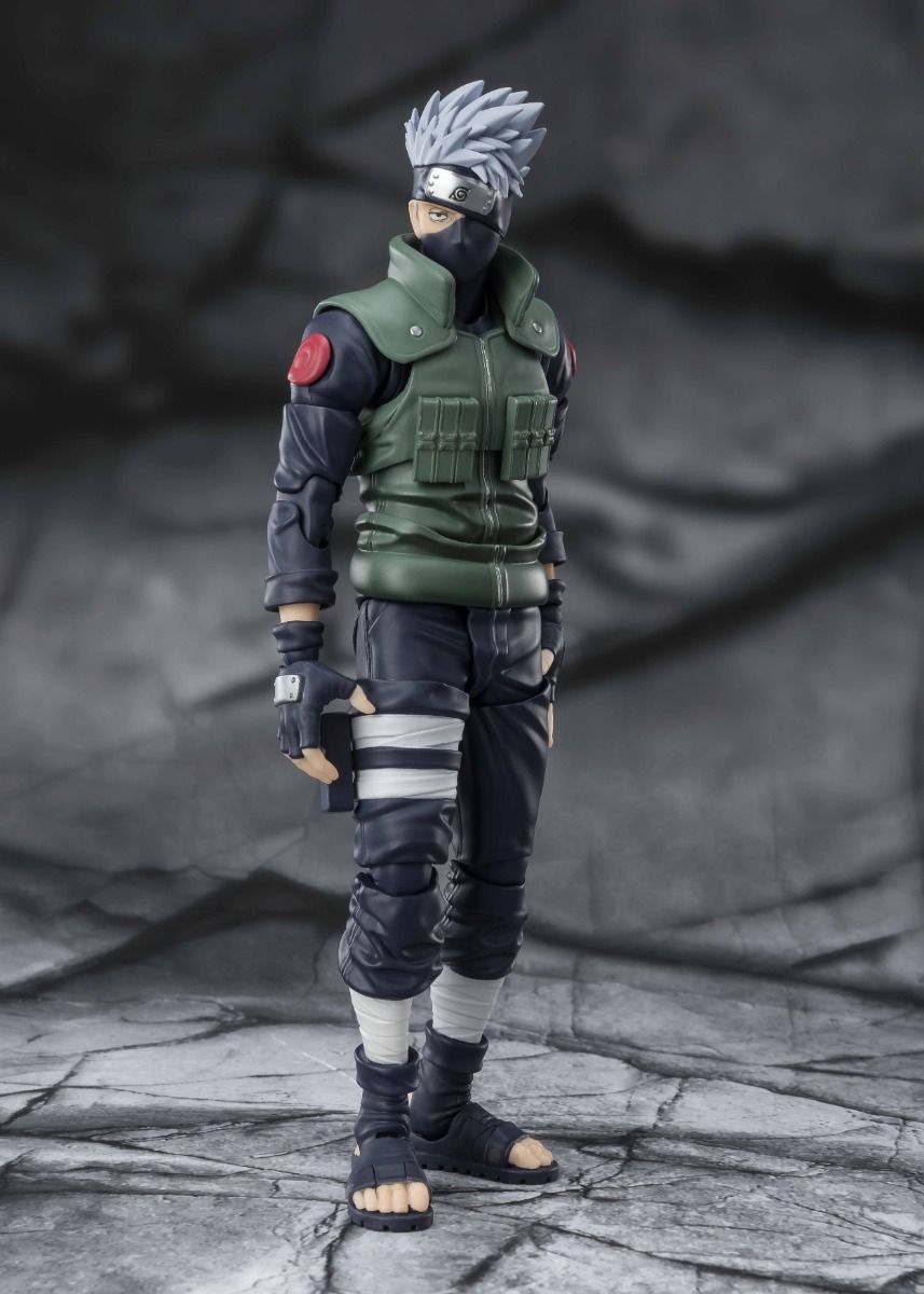 KAKASHI HATAKE -The Famed Sharingan Hero- S.H.Figuarts Figure