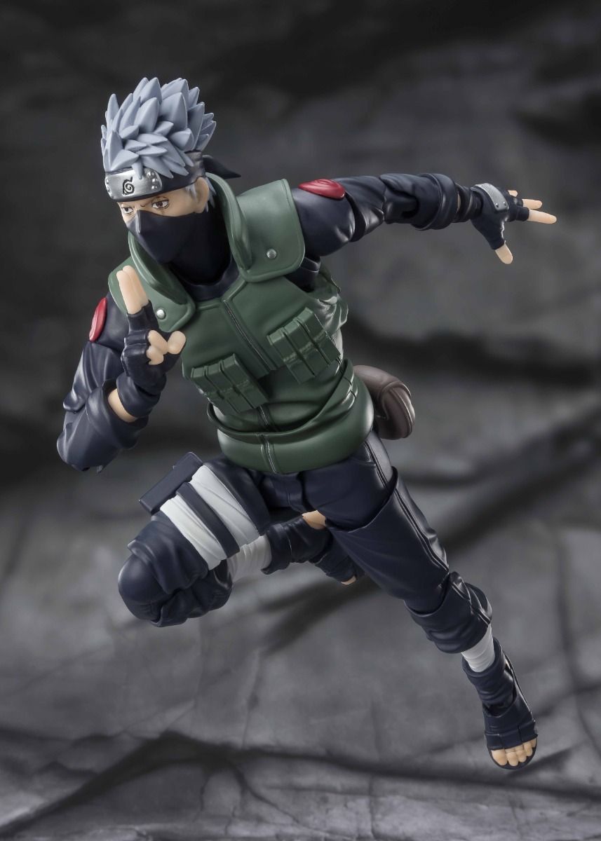 KAKASHI HATAKE -The Famed Sharingan Hero- S.H.Figuarts Figure