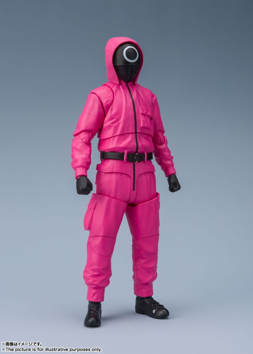 TAMASHII NATIONS - Squid Game - Trabajador enmascarado / Gerente enmascarado, Bandai Spirits SHFiguarts Figura