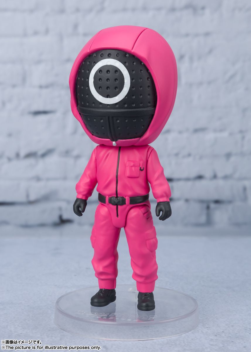 TAMASHII NATIONS - Juego de calamares - Trabajador enmascarado, Mini figura de Bandai Spirits Figuarts