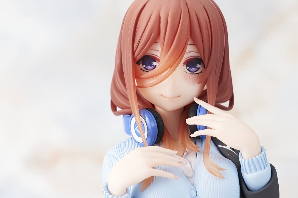 Taito The Quintessential Quintuplets Coreful Figure Nakano Miku ~Uniform ver~ Super Anime Store