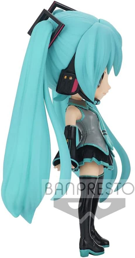 Vocaloid Hatsune Miku Q posket - (Ver. A) Figure