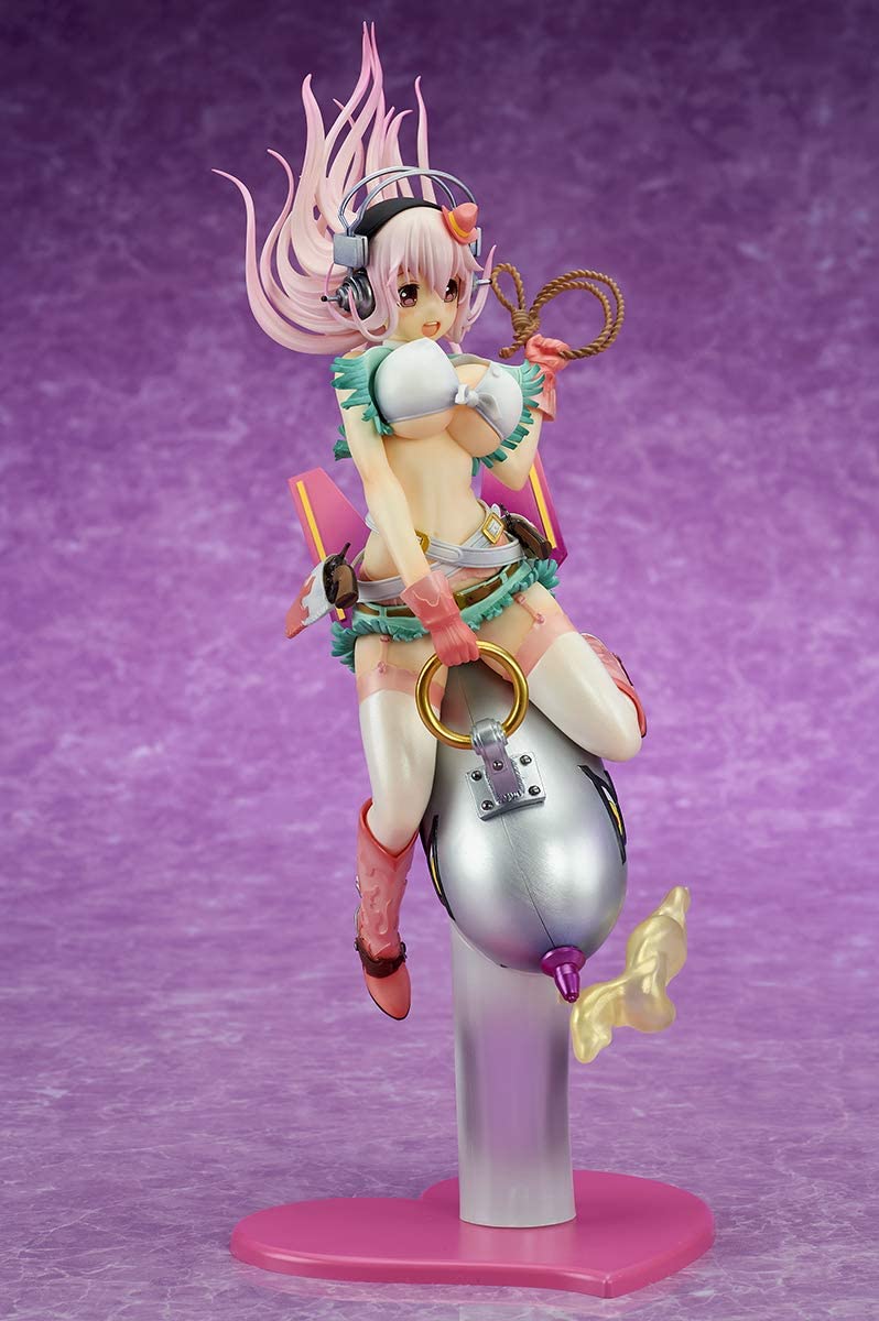 quesQ Super Sonico Love Bomber!: ¡Super Sonico Love Bomber! Figura a escala 1/7