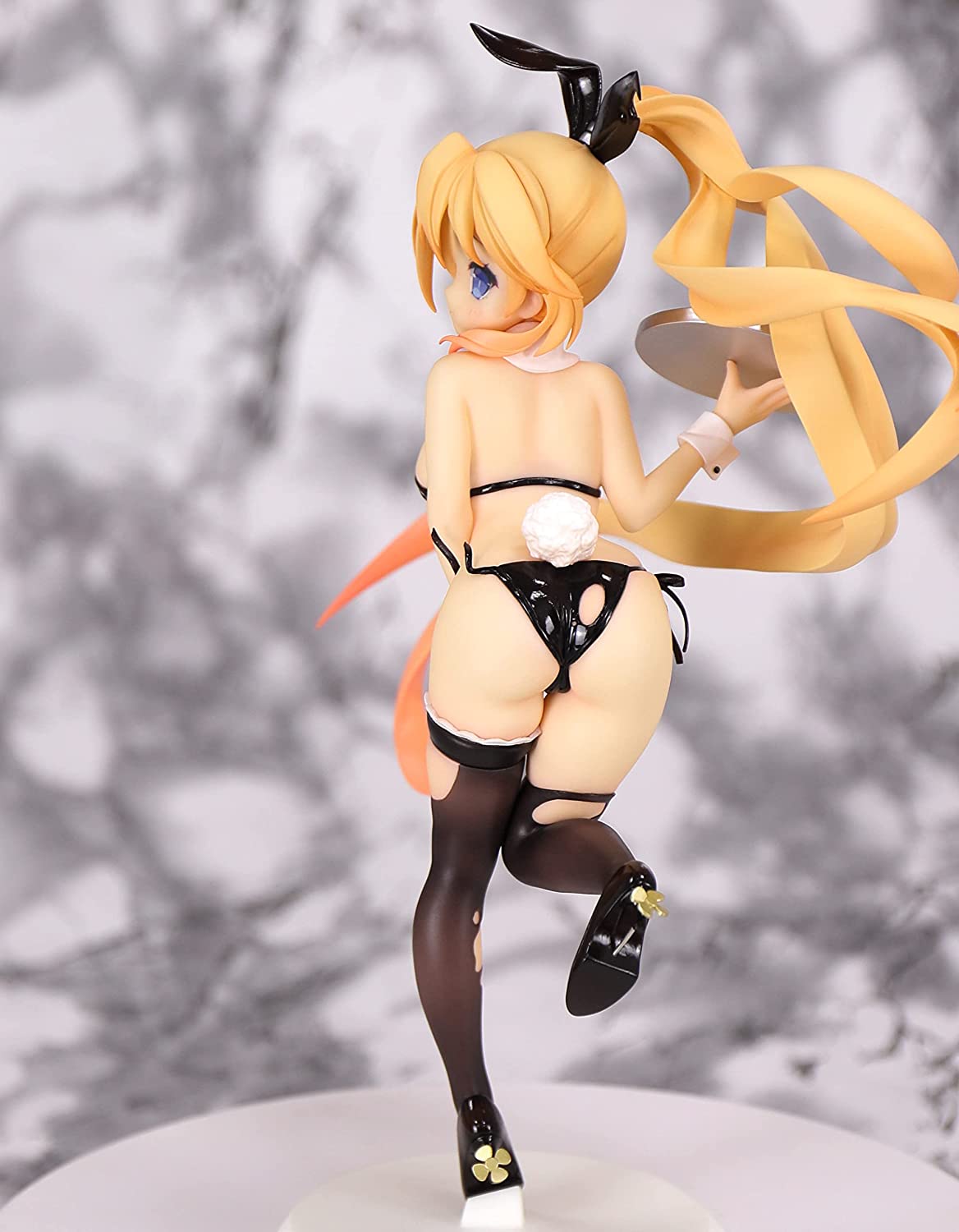 Warship Girls Senkan Shoujo R: Archer Fish (Bunny Girl Version) 1:7 Scale PVC Figure