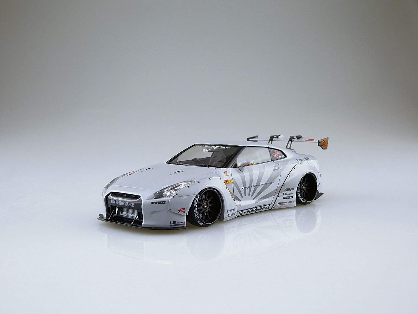 Aoshima LB Works R35 GT-R Ver.2 1/24 Scale kit - Plastic Model Building Kit Super Anime Store